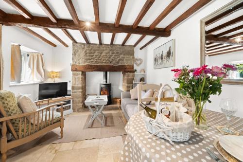 Upper Oddington Casa | Rose End Cottage, a Luxury Getaway