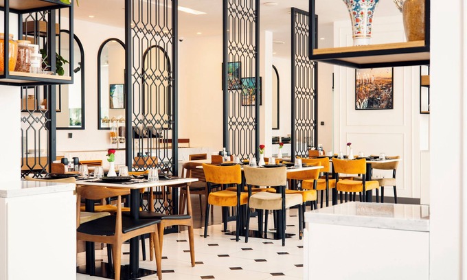 Al Satwa Hotel | Rose Executive Hotel - DWTC