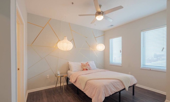 Gladstone Apartamento | Rose Haven Retreat 2BR Loft 1.7 Miles to Downtown