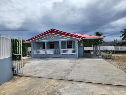 Vieux Fort Quarter Casa | Rose Hideaway