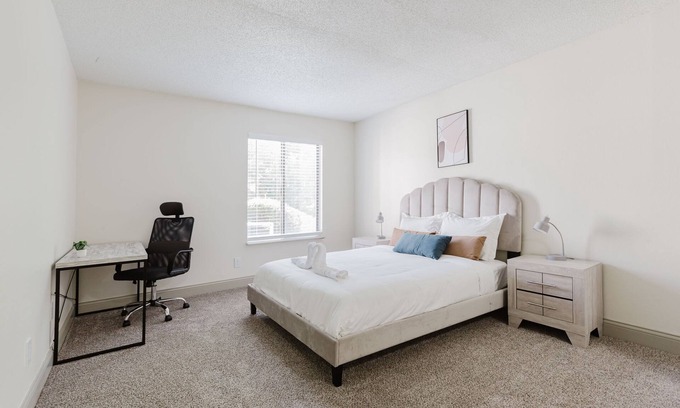 Lenexa Apartamento | Rosehill Pointe 185 I Spacious 1 Bed 1 Bath