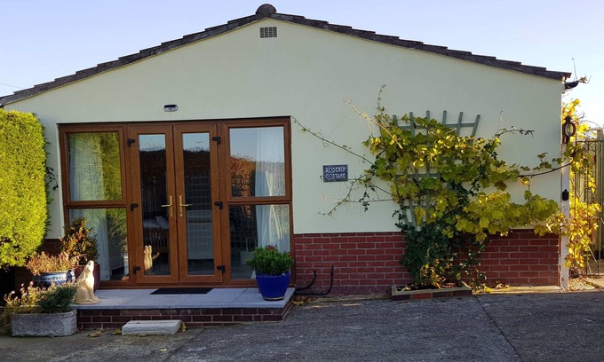 Somerton Casa | Casa de rosa mosqueta: un retiro rural del oeste del país