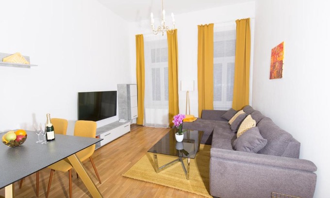Hernals Apartamento | Rosenstein Apartments by Family & Home