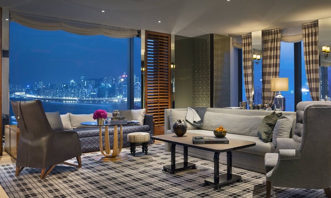 Tsim Sha Tsui Hotel | Rosewood Hong Kong