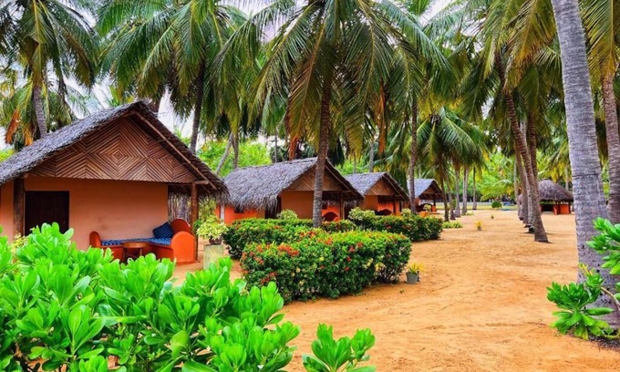 Etalai Cabaña | Roshanne Beach Resort