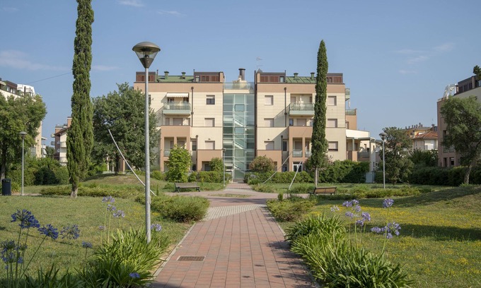 Marebello Apartamento | Rosmini Serbati