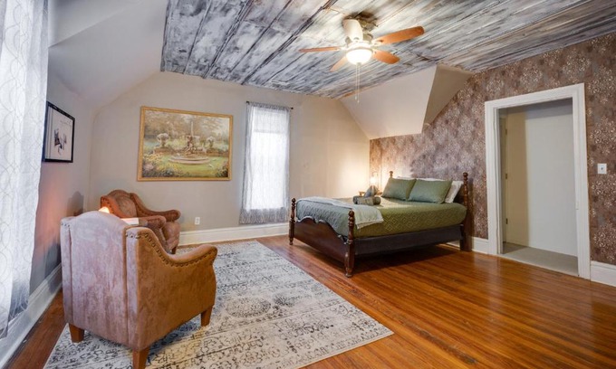 Clarksville Apartamento | Ross & Ashley's Retreat (117 Marion St, #4)