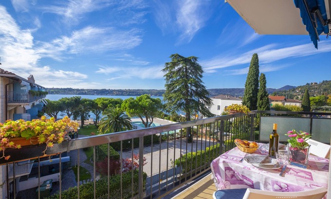 Barbarano Apartamento | Rossella on the lake with fantastic view, Salò, Italy
