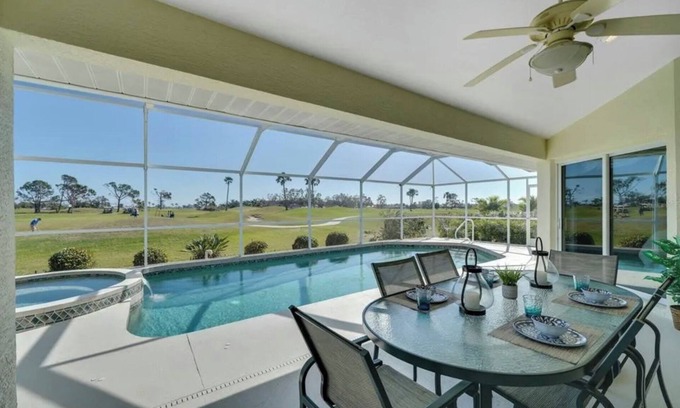 Rotonda Heights Casa | Rotonda Palms - Amazing, Golf course, Pool, Spa, Convenient to everything!