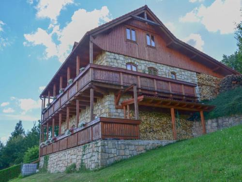 Cerveny Kostelec Casa | Roubenka