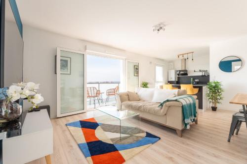 Quartier du Mont Gargan Apartamento | Rouen, Vue sur la Seine #Tokyo