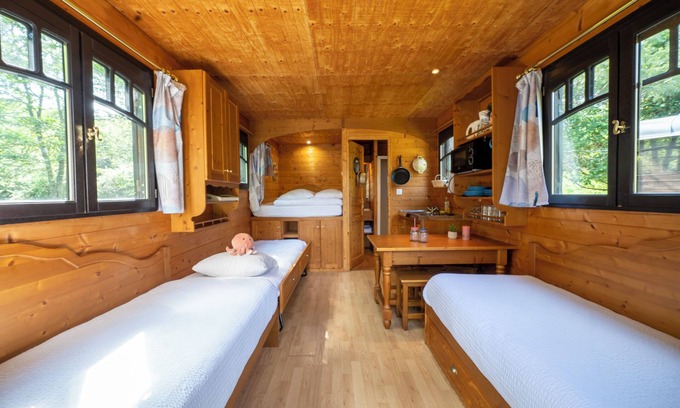 Chamberet Cabina | Roulottes Gîte for Groups
