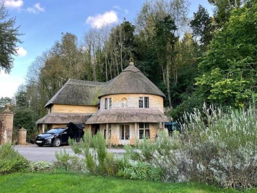 Sherborne Casa | Round Lodge Dorset