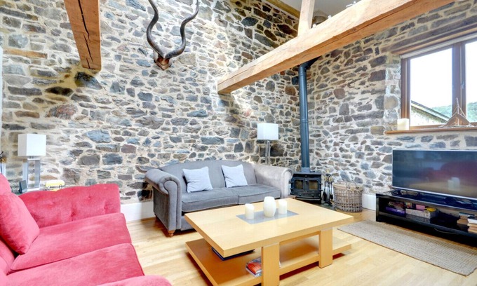 Burrington Casa | Round Robin, Umberleigh