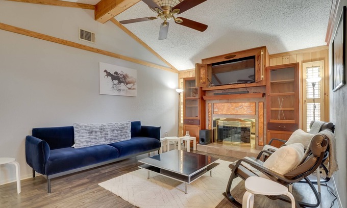 Round Rock Casa | Round Rock Home with Large Yard: 20 Mi to Austin!