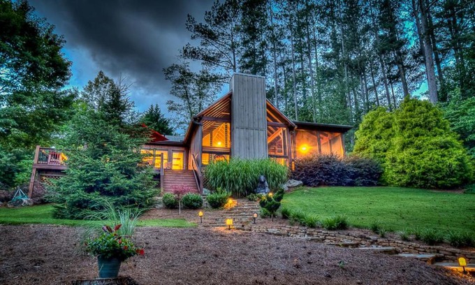 Blue Ridge Casa | Row Harder