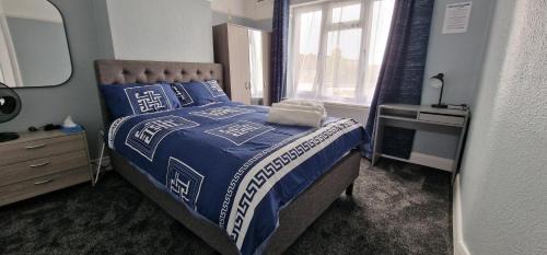 Longthornton Casa | Rowan Crescent's Luxury Stay-In 3