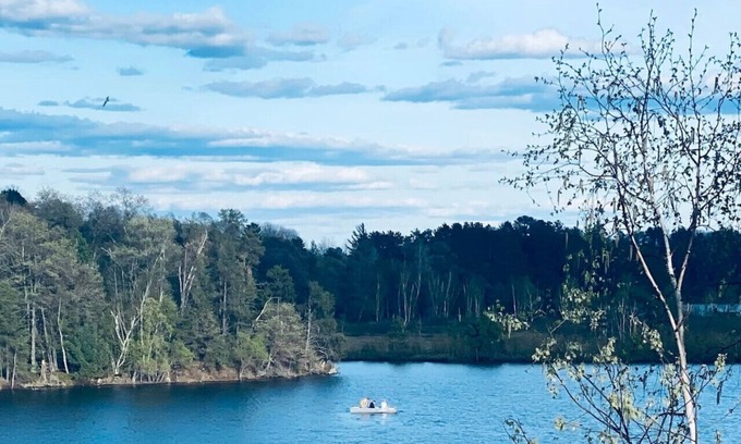 Tomahawk Cabaña | Rowyn's Resort - Cabin w/ Lovely Lake Nokomis View