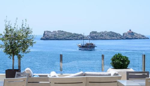 Babin Kuk Hotel | Royal Ariston Hotel