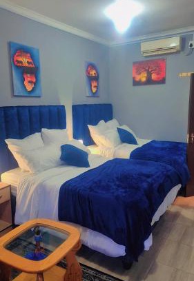 Rustenburg Casa | Royal Blue Family Haven