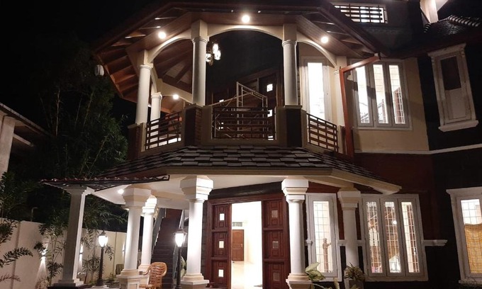 Nallur Casa | Royal Feather