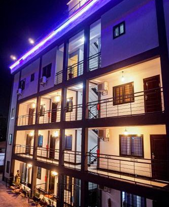 Yaounde Apartamento | Royal Hillside Apartments and Hotels