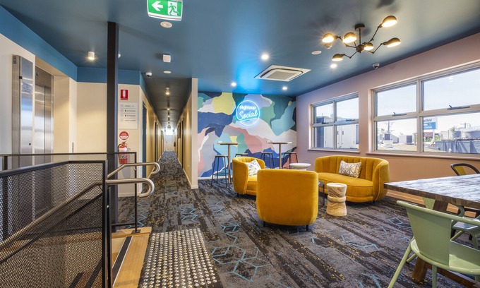 Essendon Hotel | Royal Hotel by Nightcap Social