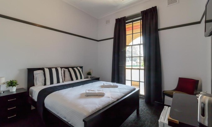 Ryde Hotel | Royal Hotel Ryde
