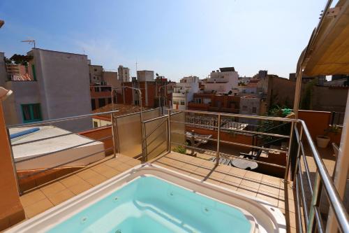 Centro de Lloret Apartamento | Royal Inn Aparthotel