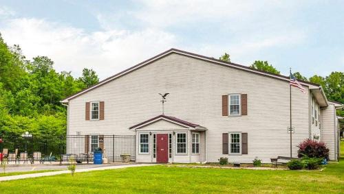 Rockville Hotel | Royal Inn Rockville