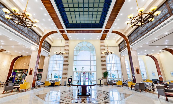 Al Mamsha El Seyahi Hotel | Royal Lagoons Resort & Aqua Park Families and Couples Only