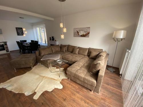 Kropeliner-Tor-Vorstadt Casa | ROYAL OCEAN Ferienhaus mit Sauna, Spielekonsole und Whirlpool
