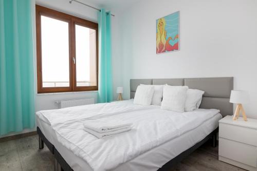 Wilanow Apartamento | Royal Palace Elegant Apartment by BookingHost
