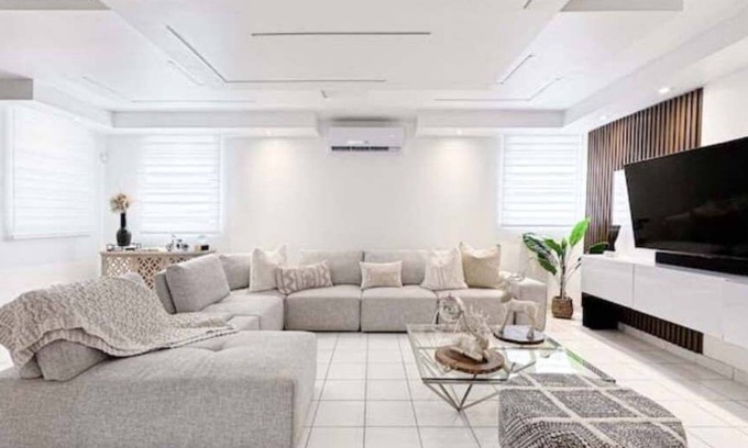 Bayamon Casa | Royal Palm Haüs Near Beaches