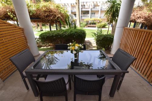 Eilat Apartamento | Royal Park Eilat - Garden Apartment by CROWN