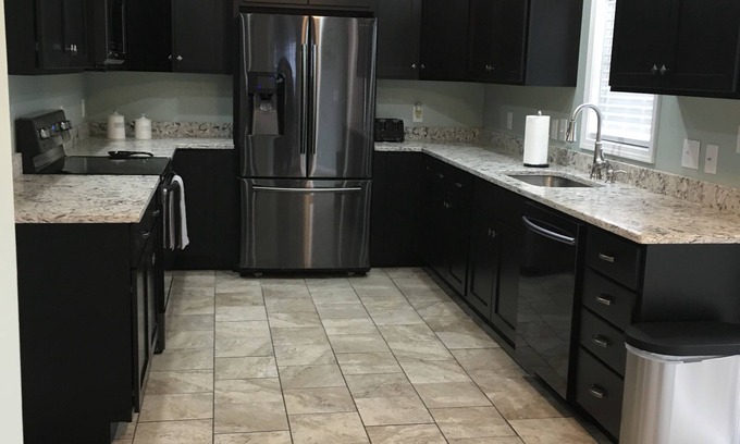 St Albans Casa | Retiro real para estancias corporativas y familiares en el área de charleston