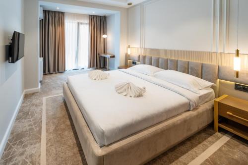 Lugoj Hotel | Royal Rooms by J'adore