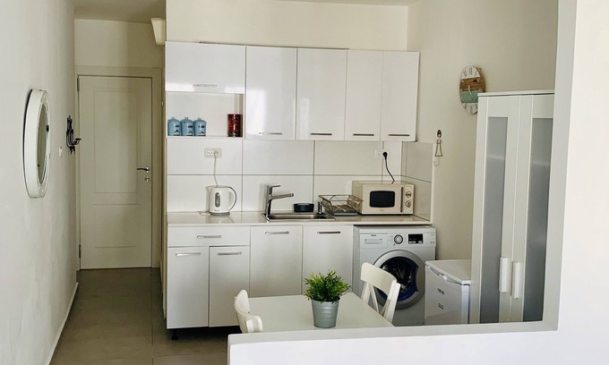 Netanya Apartamento | Royal Sea Studio