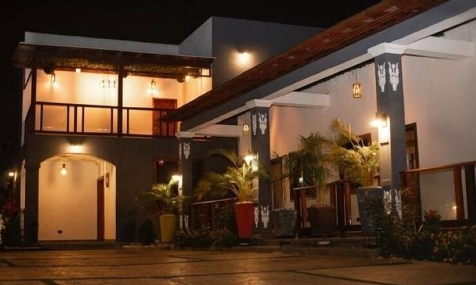 Accra Apartamento | Royal Tulip Court