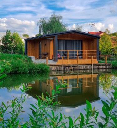 Susiec Casa | Roztoczański Domek nad Stawem z jacuzzi