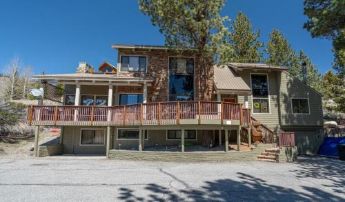 June Lake Casa | RR-Villa Lago STR AP 18-003