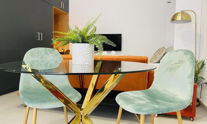 En Corts Apartamento | RUBEN VELA - LOFT CLOSE to RUSSAFA (SOHO)