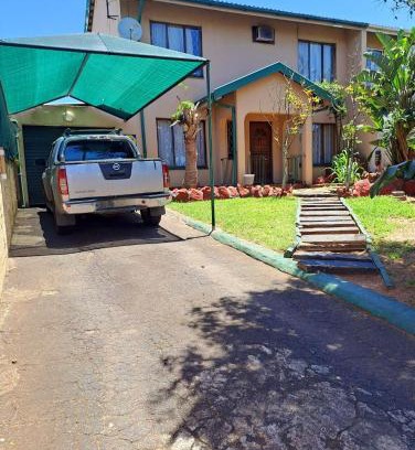 Bluff Casa | Rubie's self-catering home