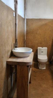 Rubuguri Cabina | Rubuguri community home