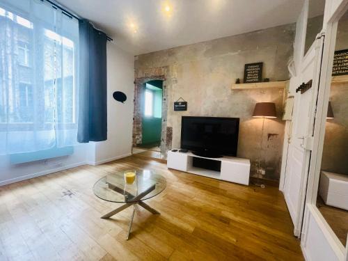 Secteur 2 Apartamento | Ruby- Quai St Laurent- Bastille
