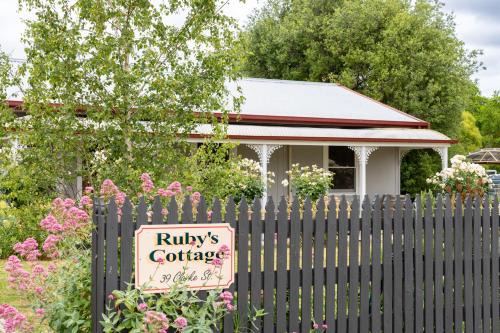 Penola Casa | Ruby's Cottage