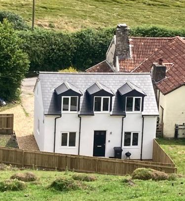Marwood Casa | Ruby's Retreat! Farm Stay! North devon! Sleeps 6! Beaches Exmoor!