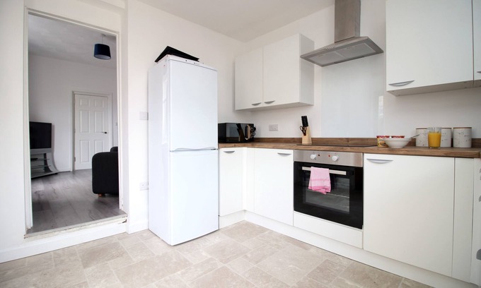 Newport Casa | Rugby Road by Tŷ SA
