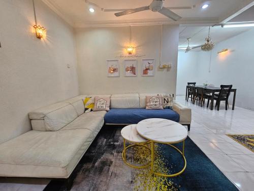 Kampung Telaga Nibong Casa | Ruhani Homestay 3 KB - 4 Bedroom Fully Airconditioned with WIFI & Netflix