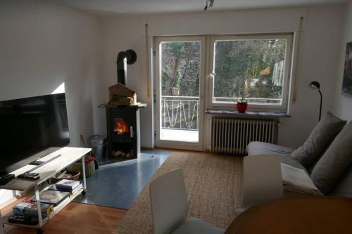 Knielingen Apartamento | Ruhige 4-Zi-Wohnung mit großem Balkon und Blick ins Grüne